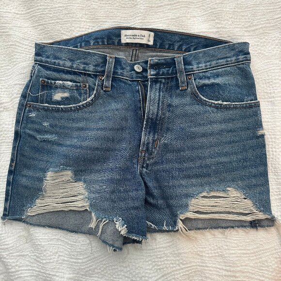 Abercrombie Mid Rise Short Size 26 - Picture 1 of 3